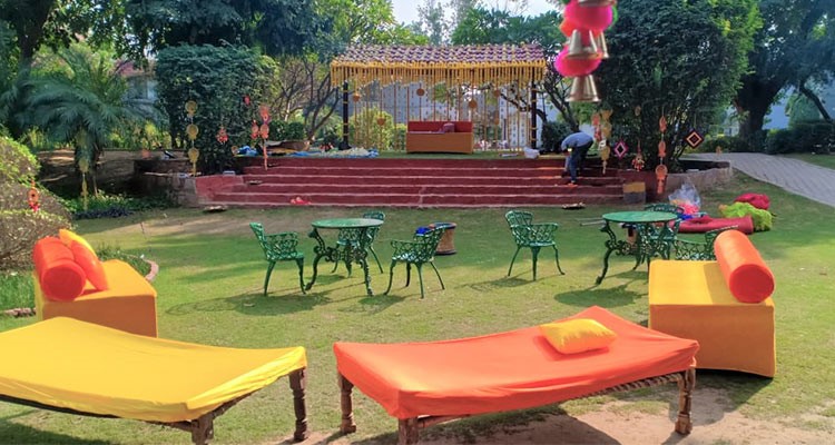 best farm house for party himachal-pradesh